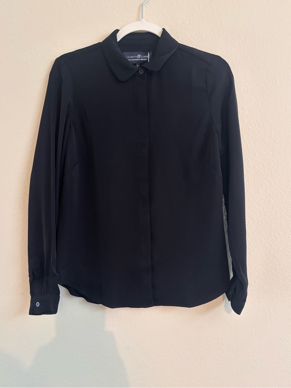Elizabeth& Clark Unstainable Collection Womens Button Up Blouse NWT SIZE 8